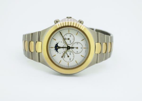 Omega Speedmaster Teutonic Mondphasen Chronograph Titan / 18Karat Gelbgold